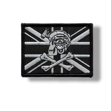 Charger l&#39;image dans la galerie, Fighting Pirate Grey Morale Patch